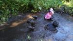 AliceandDarinainraingear_pics