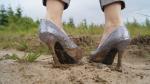 Inheeledshoesthroughthemud_pics