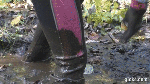 Ridingboots_wetsuit_mud_and_water_Part_1