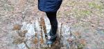 050.Kneehighbootssnowandwater