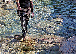 Arketotkandlongredglovessoakedinriver