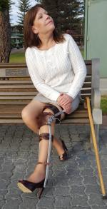 SingleBraceOnePlatformHeel