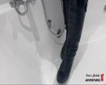 DiorbootsinthebathLQ